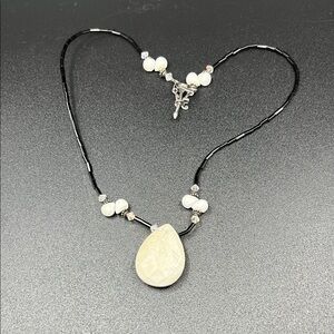 Chic Black and White Southwestern Teardrop Choker Necklace w/ 925 Accents